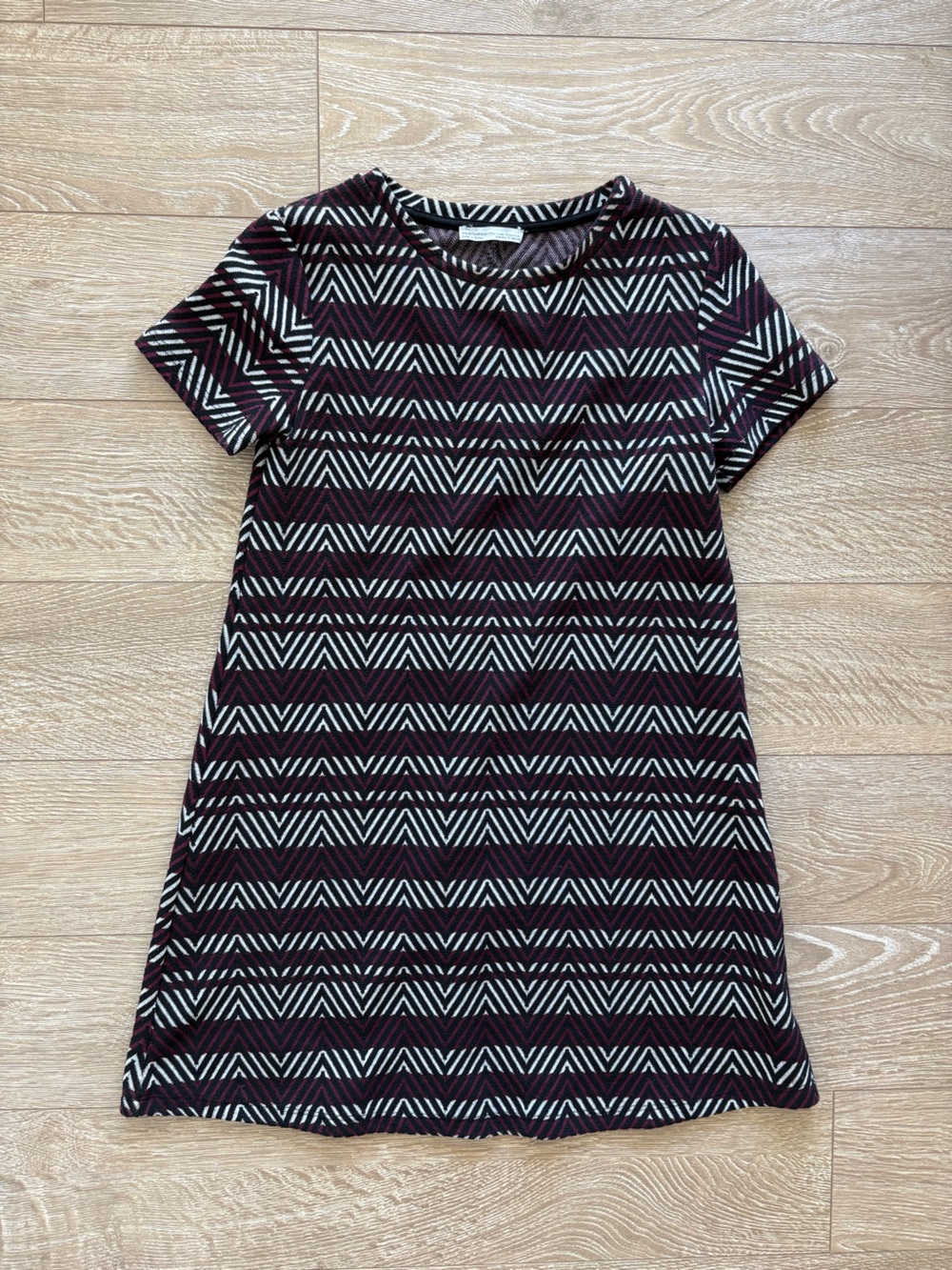 Zara Black and Burgundy Chevron Mini Dress